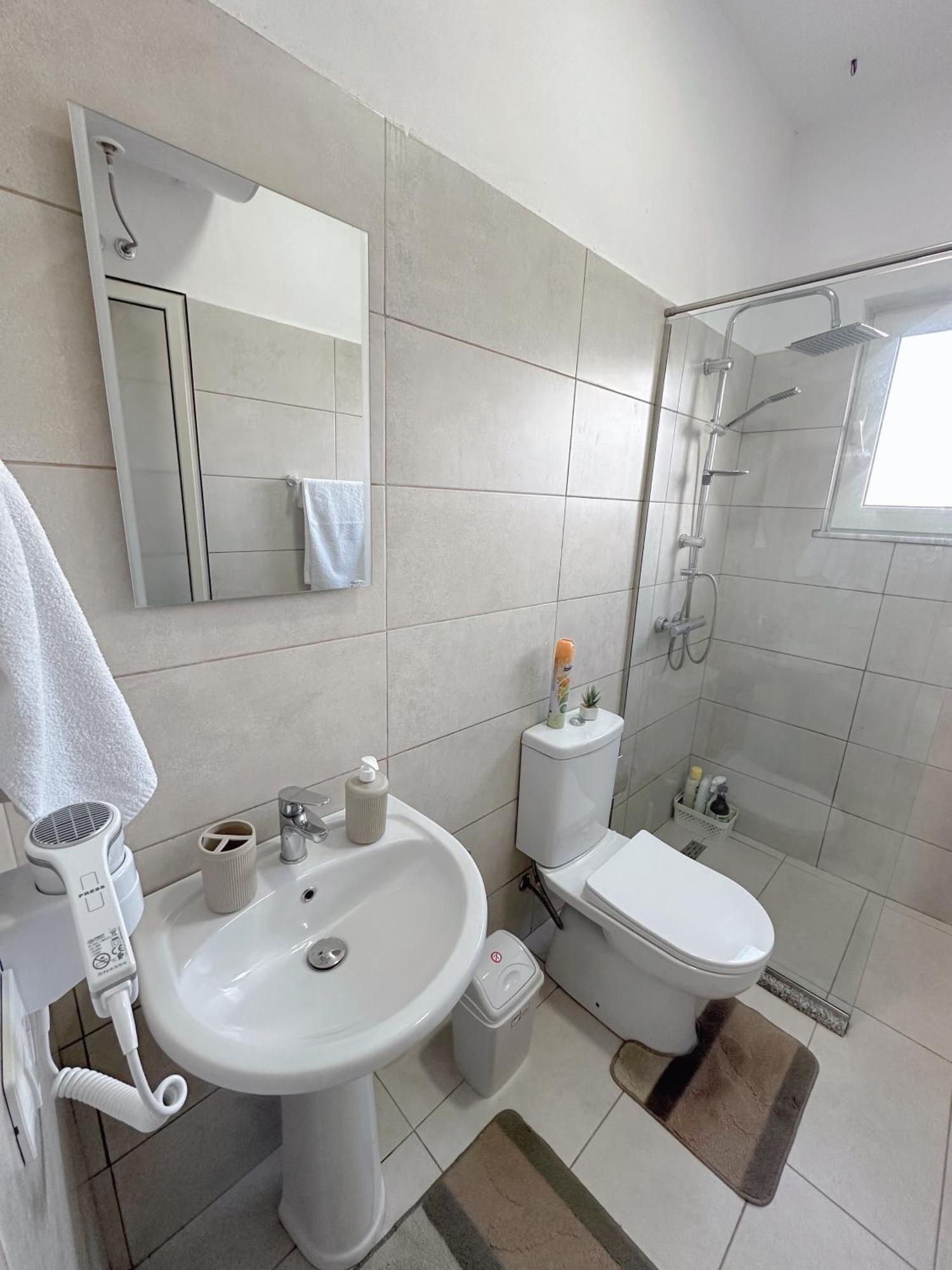 Js House Shkoder 1アパートメント エクステリア 写真